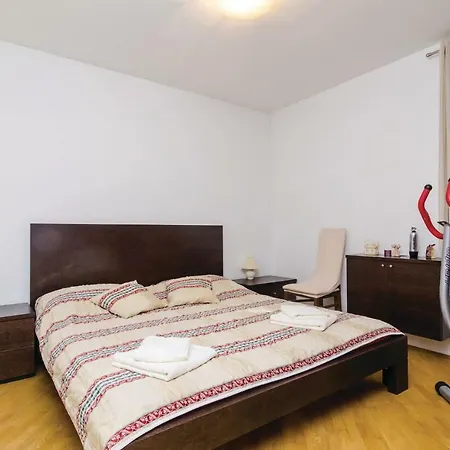 Three-bedroom In Mokošica